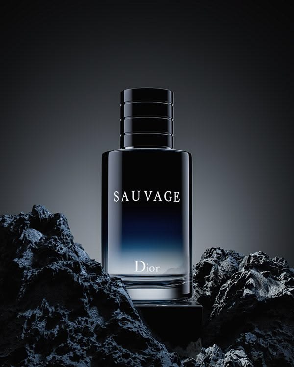 Create an ultra-photorealistic luxury perfume advertisement featuring **[YOUR PE — DALL-E AI Prompt